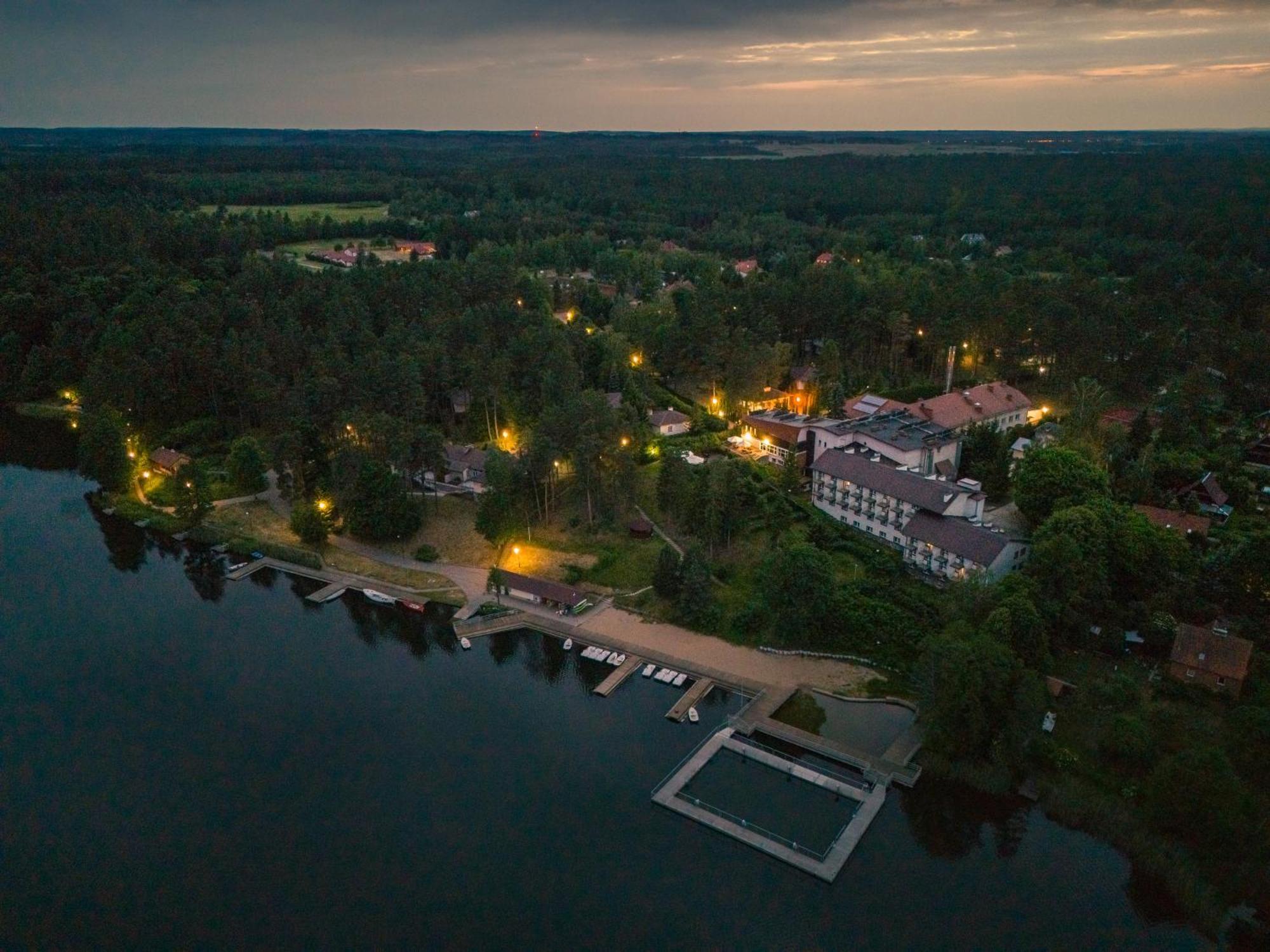Rewita Waplewo Hotell Maroz Eksteriør bilde